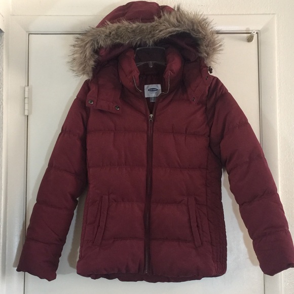 ladies navy puffer jacket with fur hood